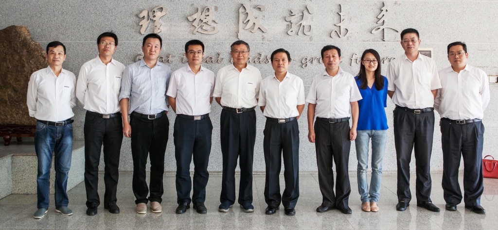 國家發(fā)改委國防司徐建平副司長一行到山河智能調研