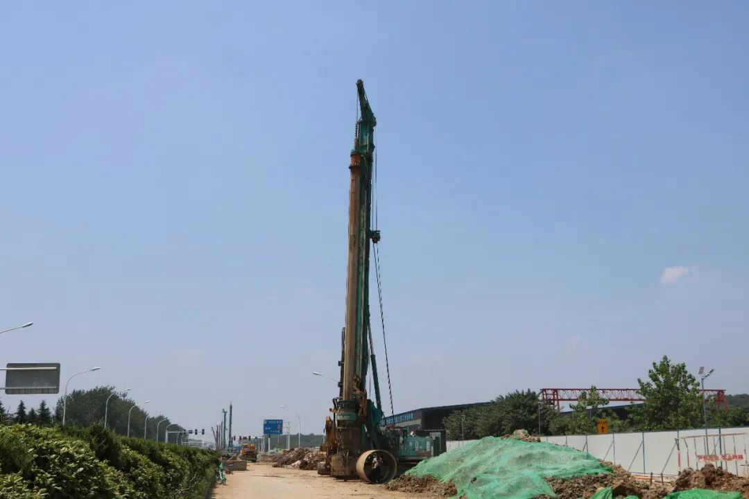 “誤入”樁基 百折不回！他以8臺旋挖搏未來