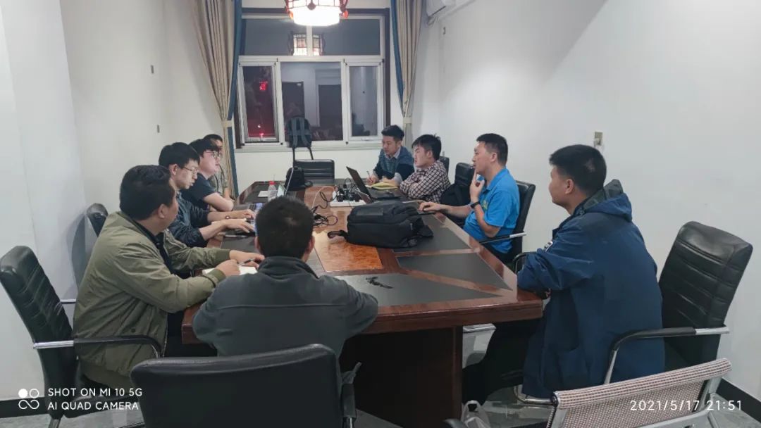 致敬！戰(zhàn)斗在風(fēng)沙中的特種裝備團(tuán)隊