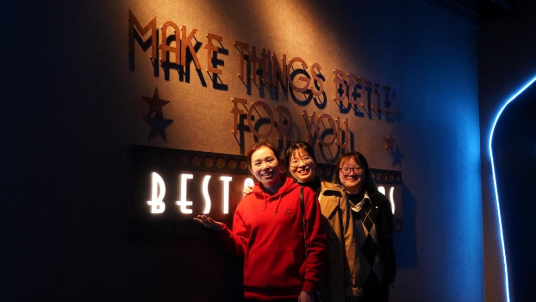 福利多多！山河智能開展系列活動寵“女神”