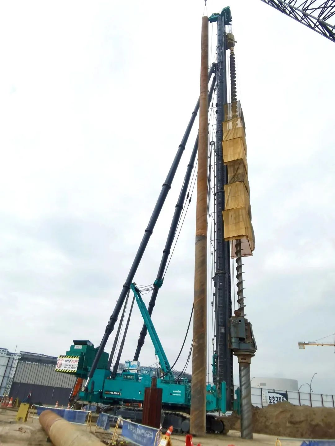 “全球最高樁架”嶄露頭角！山河智能實力助建韓國首爾麻古MICE綜合園區(qū)