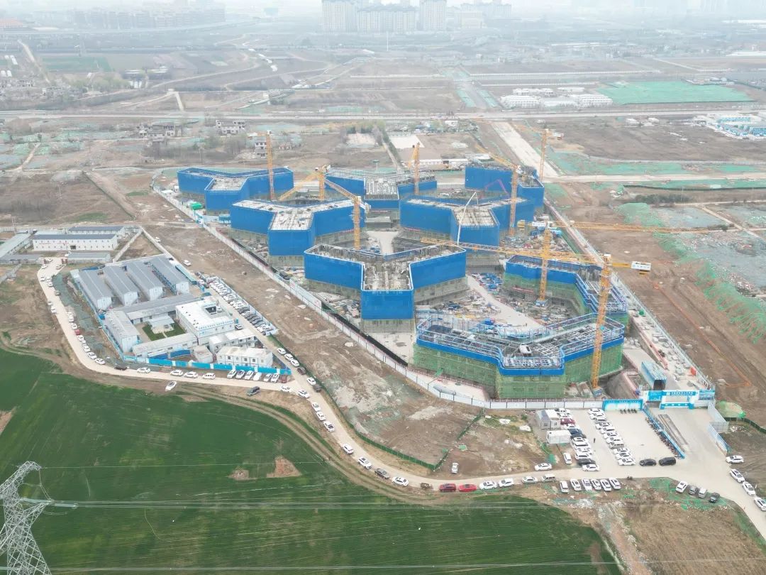 興盛西北！山河江麓建筑起重機械助建西安都市經(jīng)濟(jì)圈