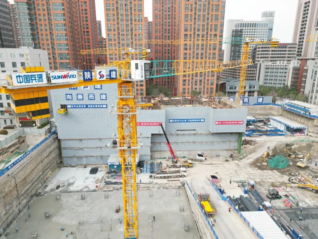 興盛西北！山河江麓建筑起重機械助建西安都市經(jīng)濟(jì)圈