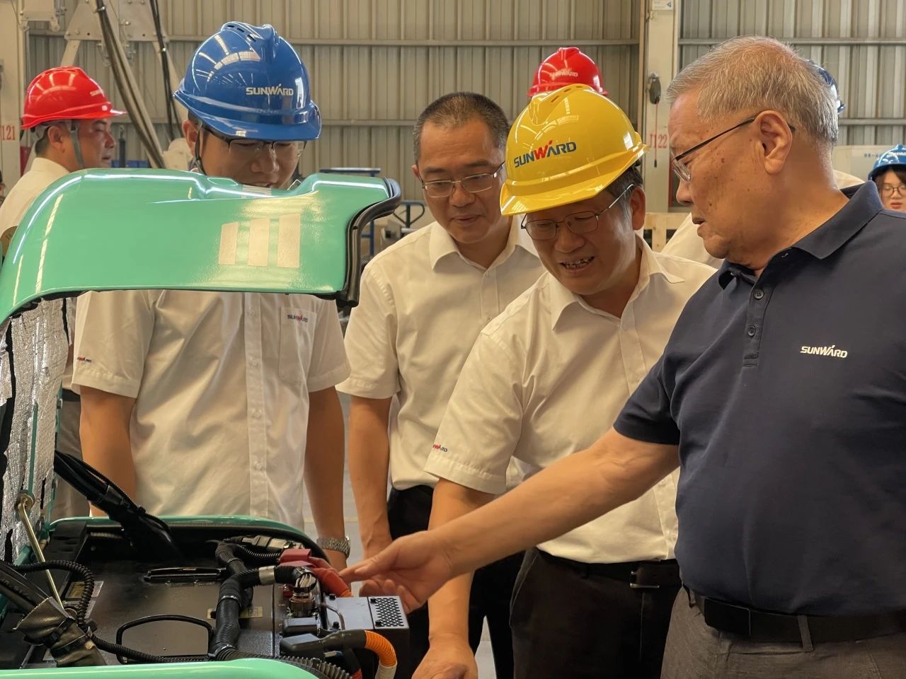小身材，大能量！山河智能最小純電動液壓挖掘機成功下線