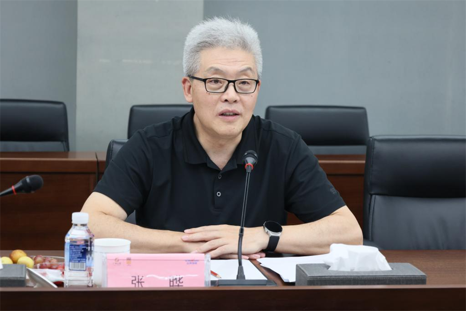 中國五礦工會主席、職工董事張曄到山河智能調(diào)研交流