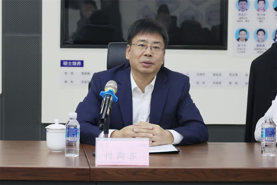 同船出海，共贏未來！中鐵九局副總經(jīng)理劉峻峰一行到訪山河智能
