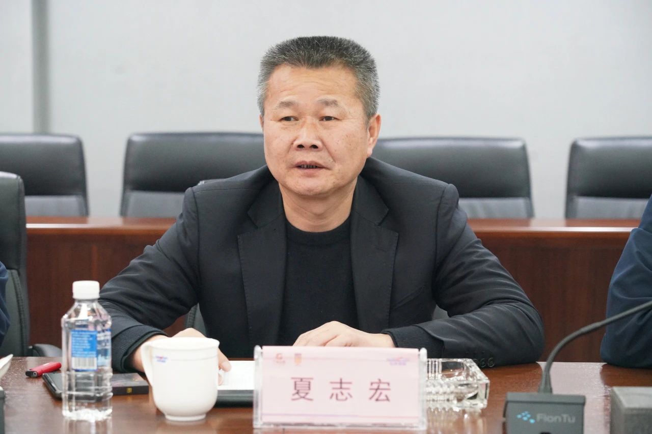 強(qiáng)強(qiáng)聯(lián)手！山河智能與湖南楚湘建工集團(tuán)達(dá)成共建礦山生產(chǎn)建設(shè)創(chuàng)新聯(lián)合體共識(shí)