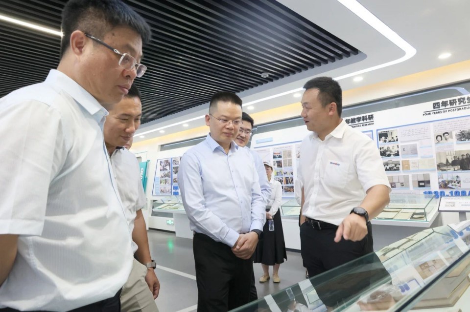 共商合作，建華控股有限公司董事長汪貴華到訪山河智能